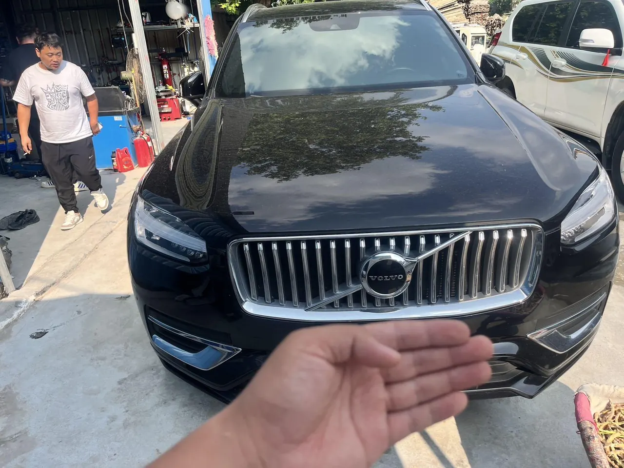 Volvo XC90 (Imported) 2022 XC90 48V 2.0T B5 Zhixing Deluxe Edition 5-seat Automatic Gear 3