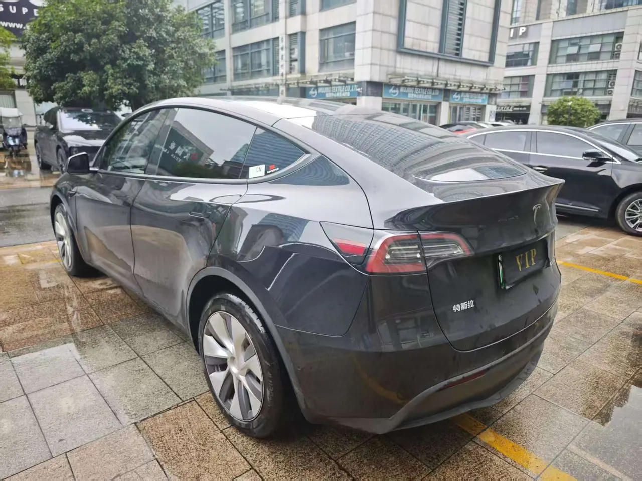 Tesla 2022 Model Y long endurance all-wheel drive version automatic transmission 9