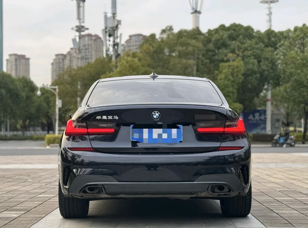BMW 3 Series 2021 325Li 2.0T M Sports Obsidian Night Suit Automatic Gear 7