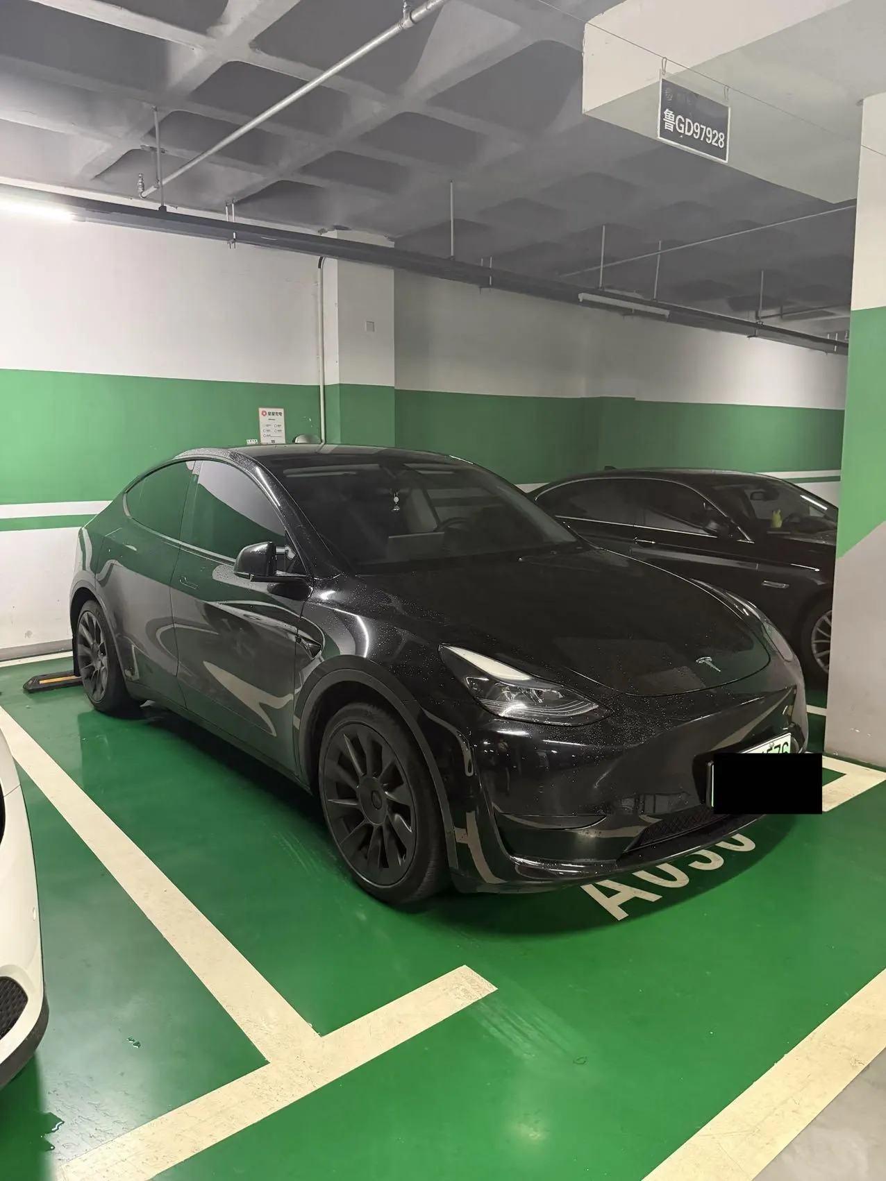 Tesla 2022 Model Y rear-wheel drive version (facelift) automatic gear 3