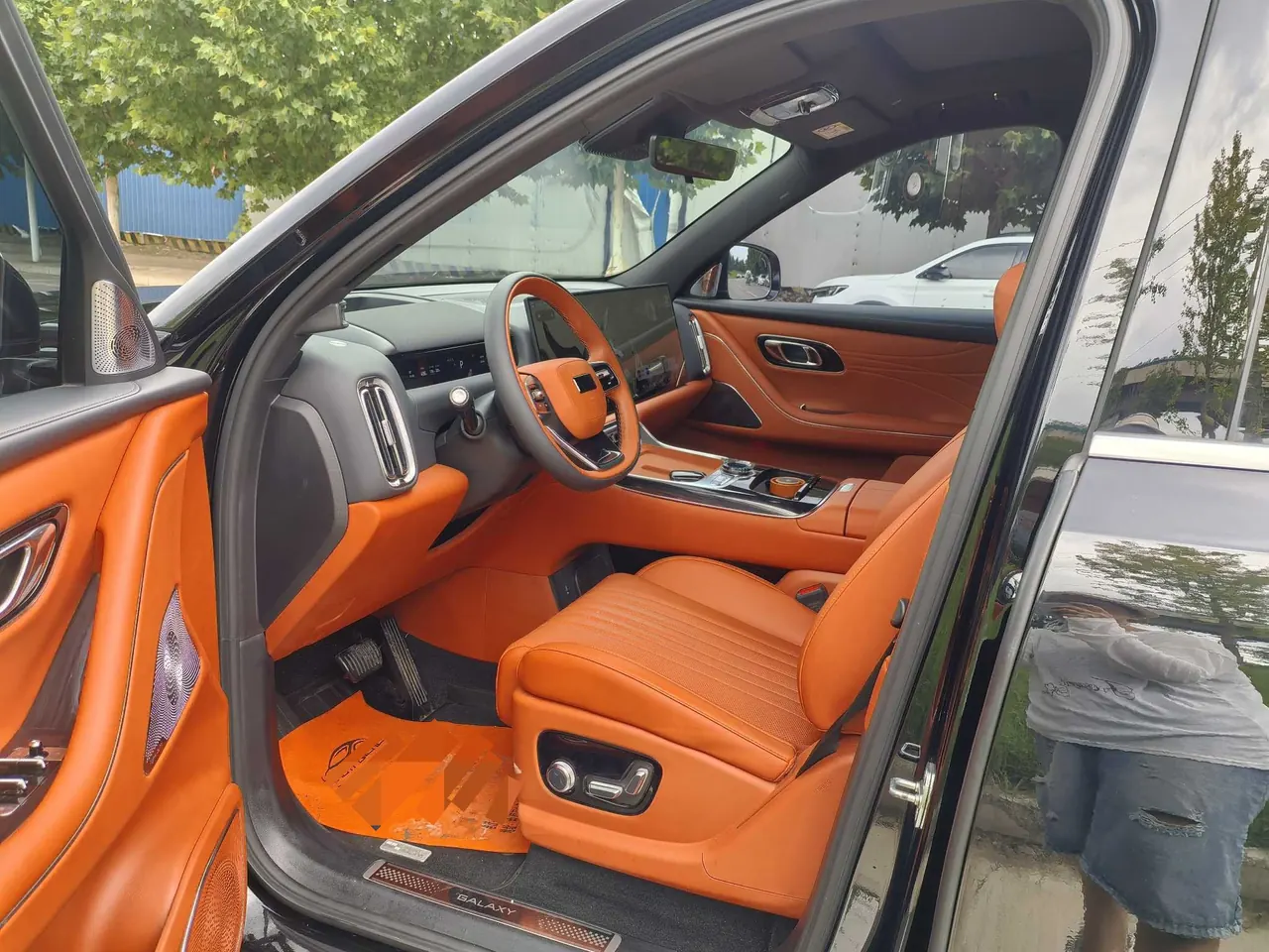 Geely Galaxy 2025 M9 1.5T 230km Two-Drive Discovery Edition Automatic Gear 16