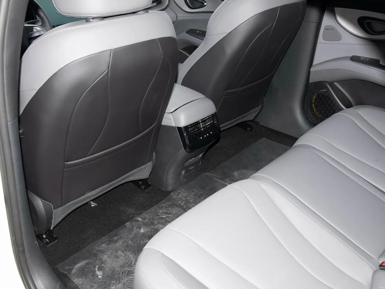 BYD 2025 seals 07 DM-i 1.5T stepless 125km flagship automatic gear 7