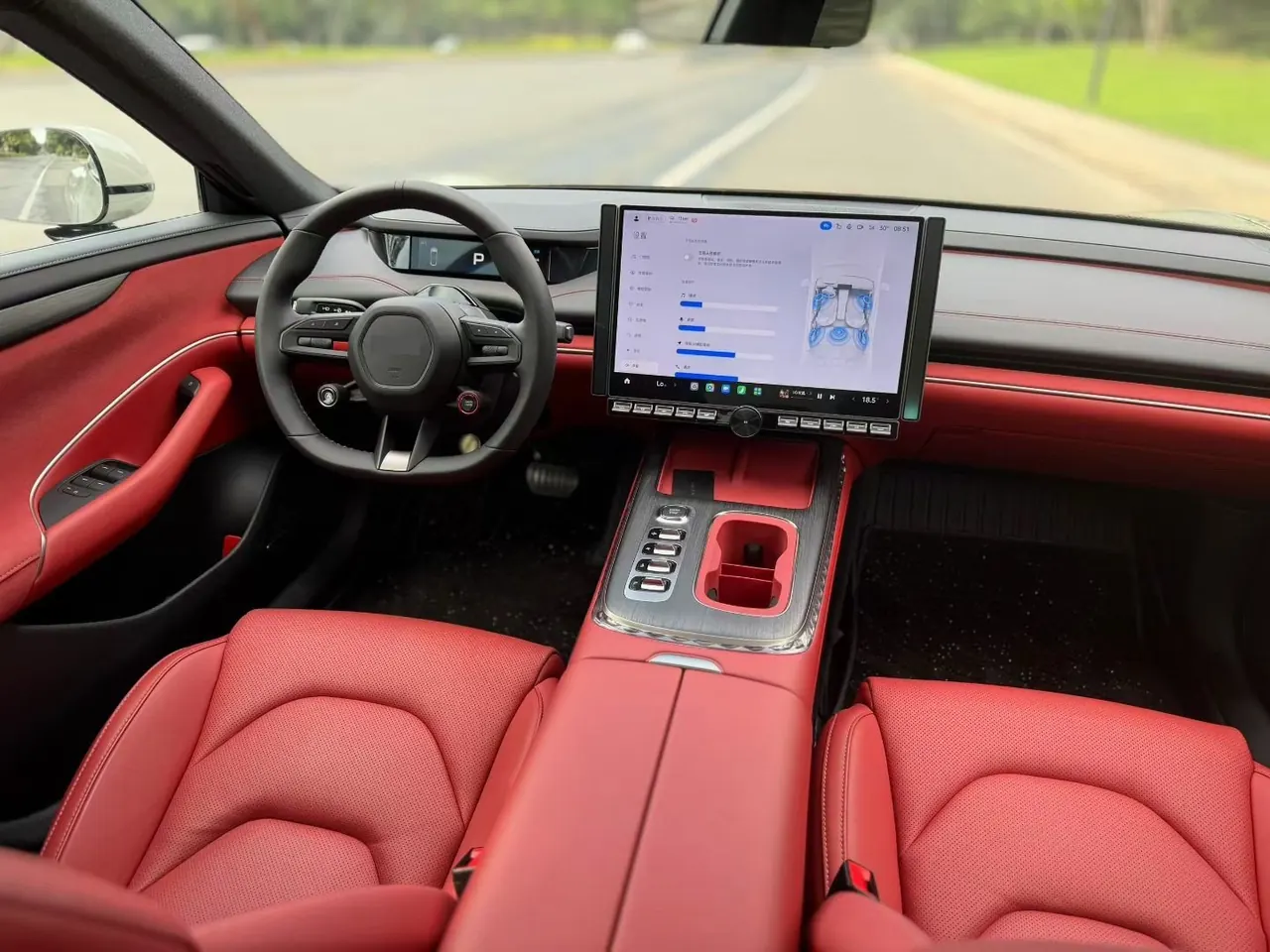 MI 2024 SU 7 830km Rear Drive Ultra Long Endurance High-end Smart Drive Pro Edition Automatic Gear 4