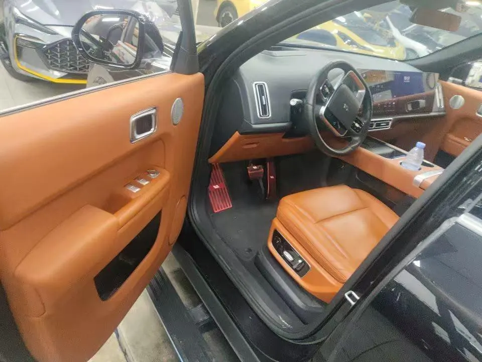 Li 2022 L9 1.5T Max Edition Automatic Gear 3
