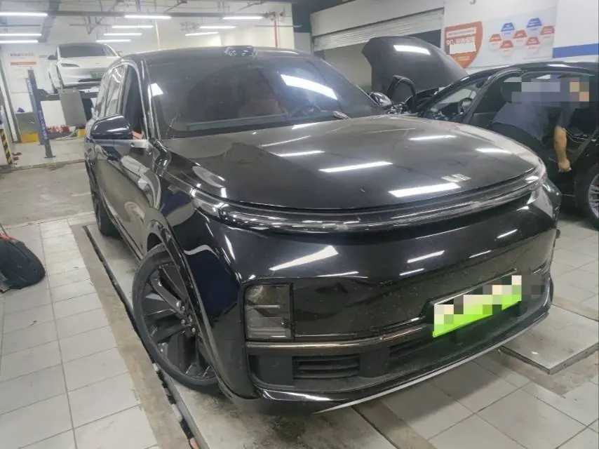 Li 2022 L9 1.5T Max Edition Automatic Gear 6