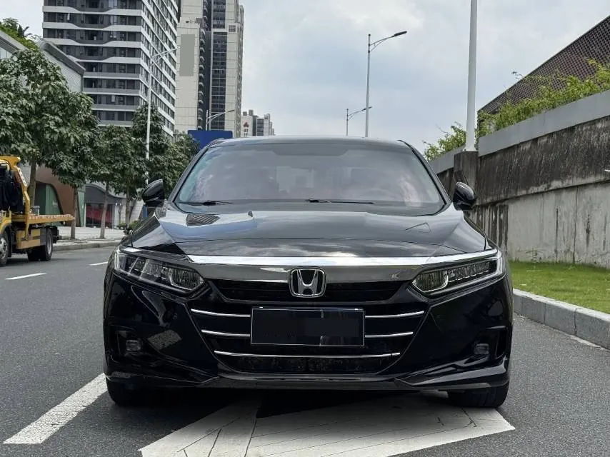 Honda 2022 10th Generation Accord 1.5T Stepless 260TURBO Deluxe Automatic Gear 2