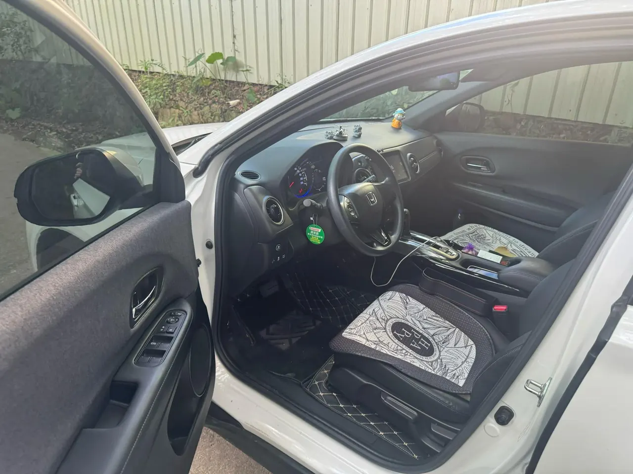 Honda 2021 XR-V 1.5 Stepless Comfort Edition Automatic Gear 2
