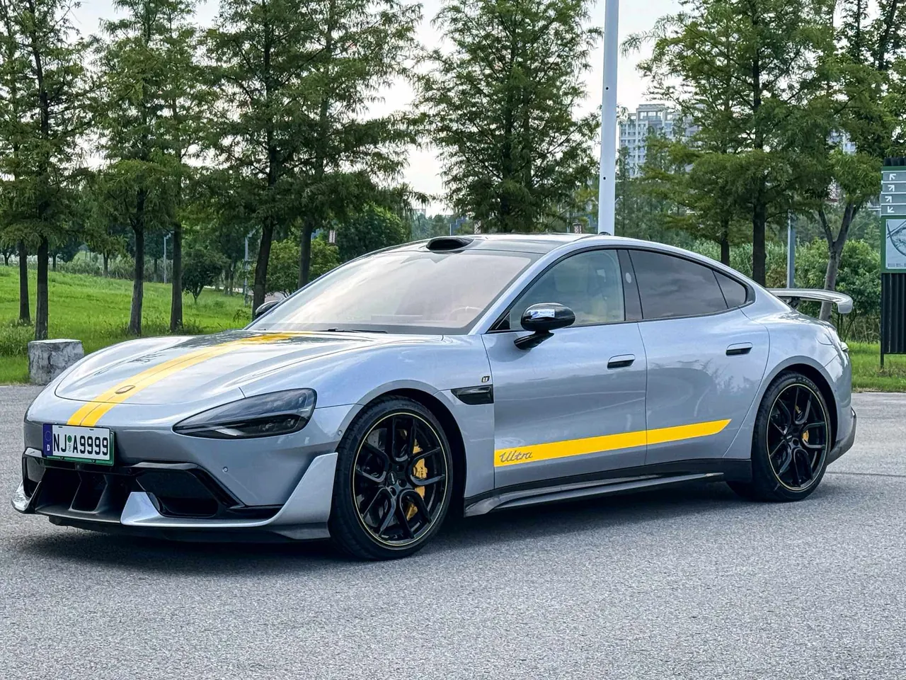 MI 2025 SU7 Ultra Ultra Automatic 10