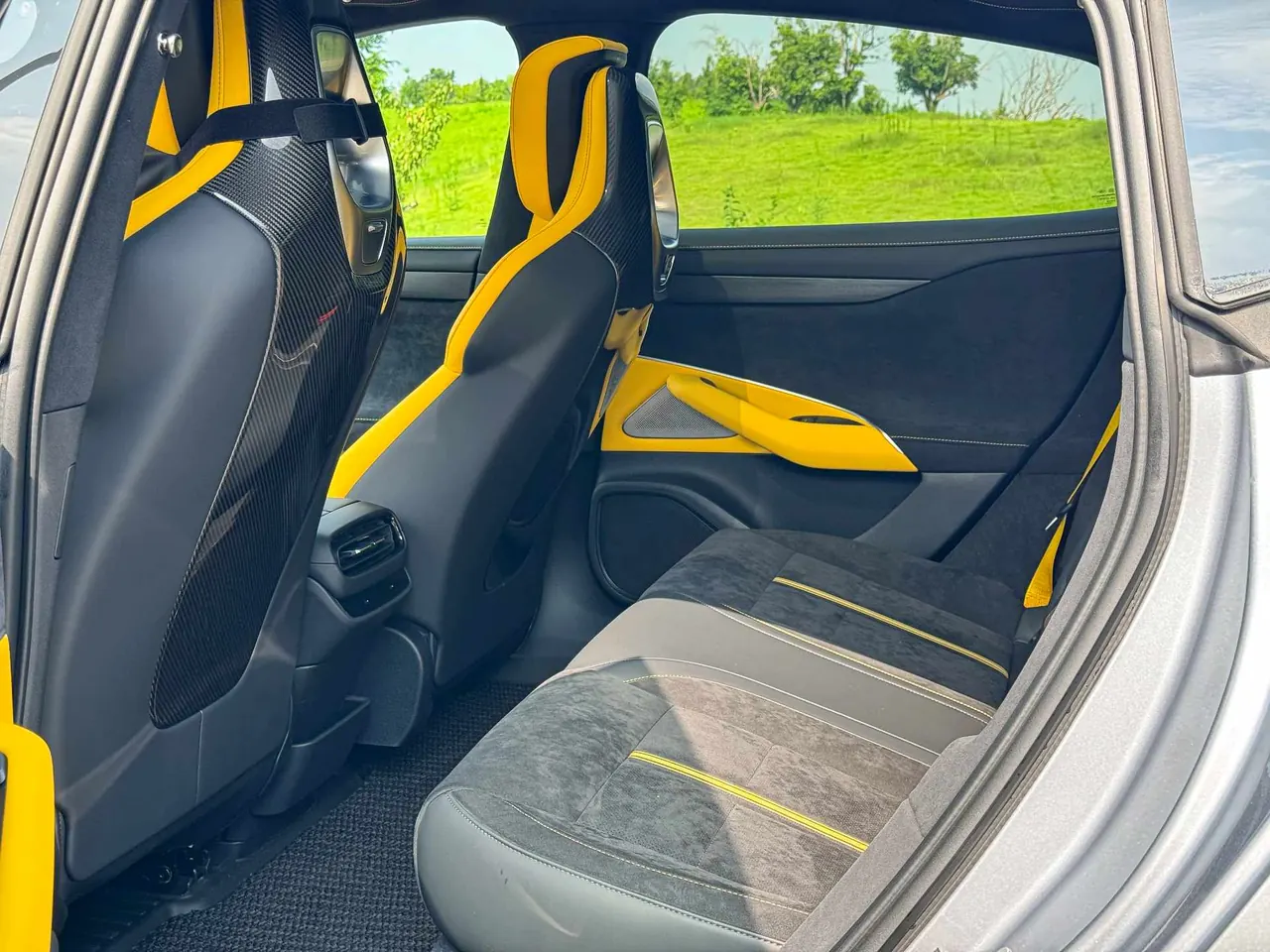 MI 2025 SU7 Ultra Ultra Automatic 5