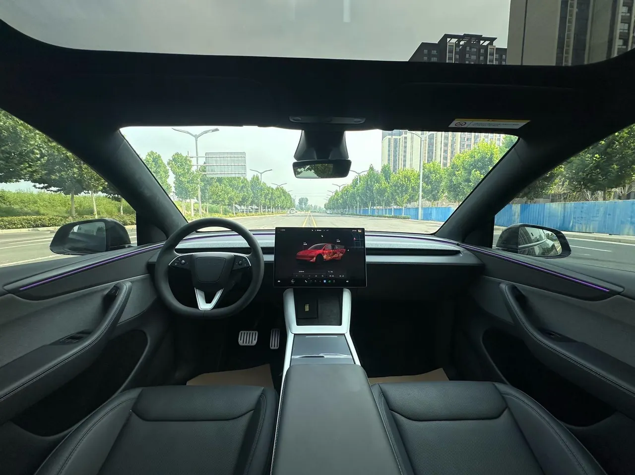 Tesla 2026 Model Y Rear-Wheel-Drive Automatic 8