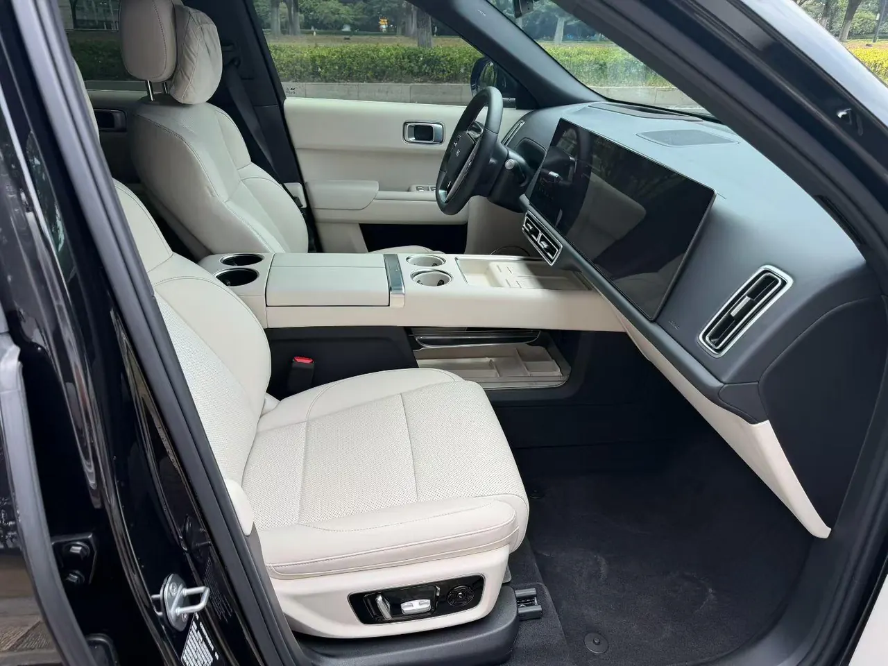 Li 2024 L9 Ultra automatic gear 4