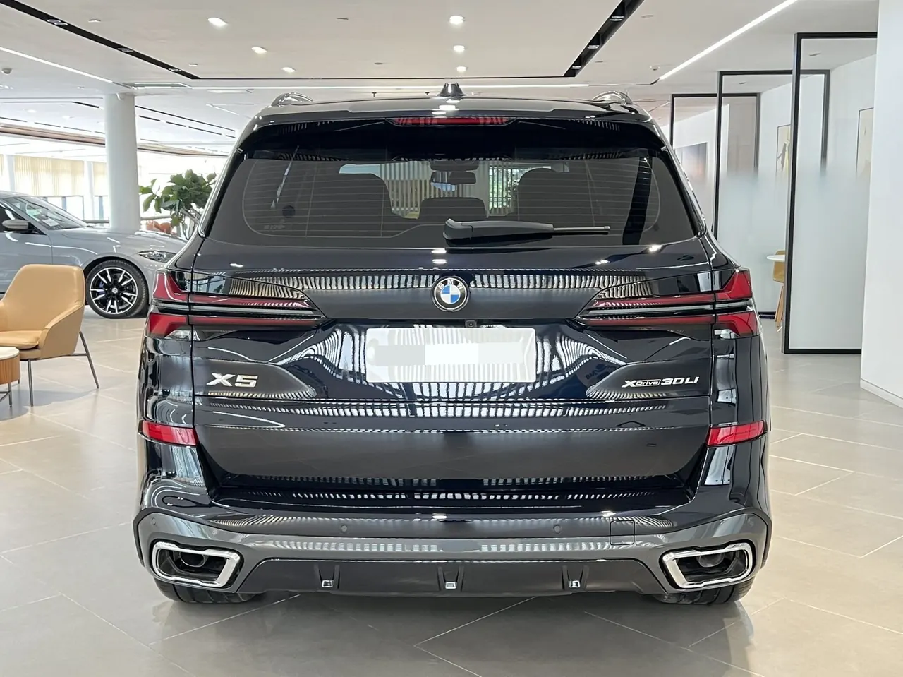 BMW 2025 X5 xDrive30Li 48V 2.0T exclusive m sports obsidian night suit automatic gear 7