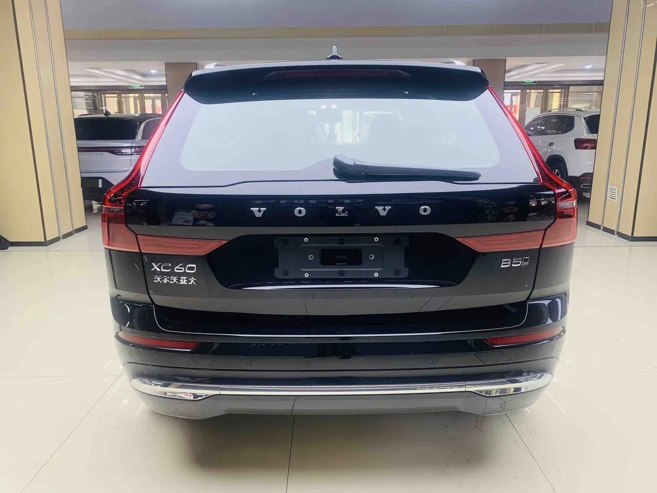 Volvo 2026 XC60 48V 2.0T B5 All-Wheel Drive Intelligent Luxury Edition Automatic Transmission 7