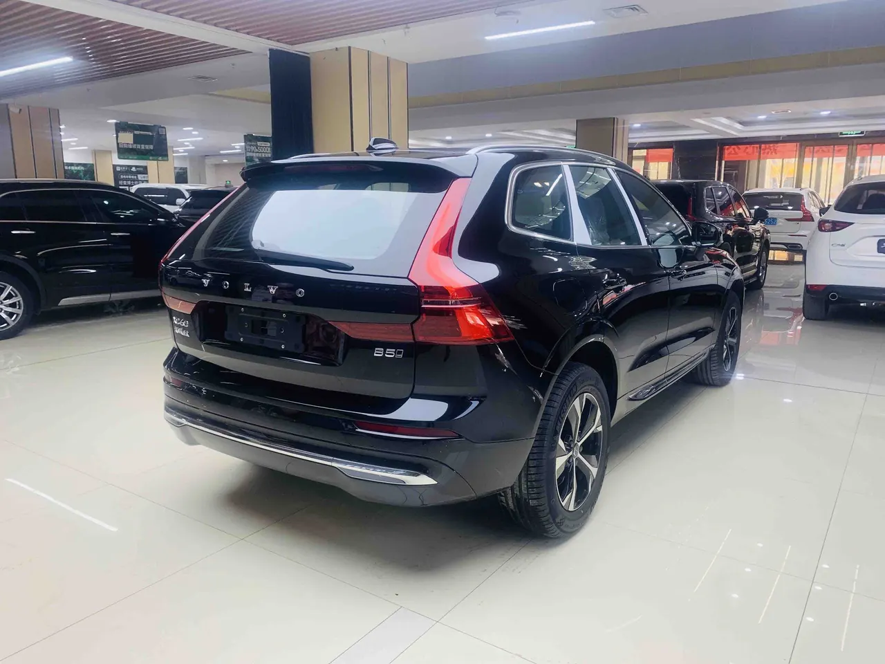 Volvo 2026 XC60 48V 2.0T B5 All-Wheel Drive Intelligent Luxury Edition Automatic Transmission 8