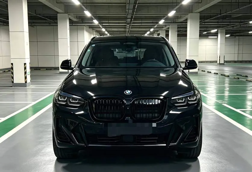 BMW 2022 iX3 Creat Collar Automatic 2