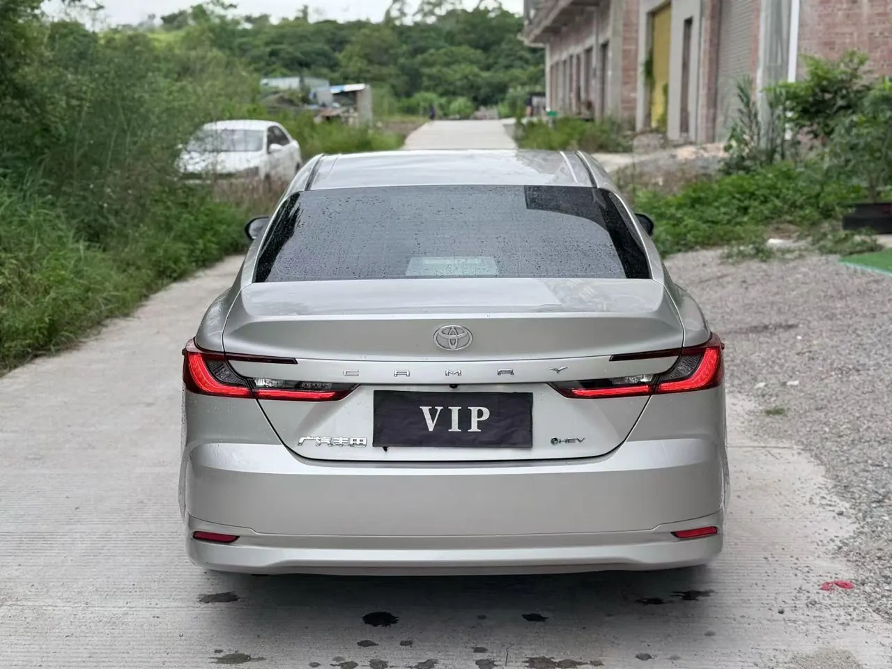 Toyota 2025 Camry Dual Engine 2.0HG Stepless Brilliant Edition Automatic Gear 5