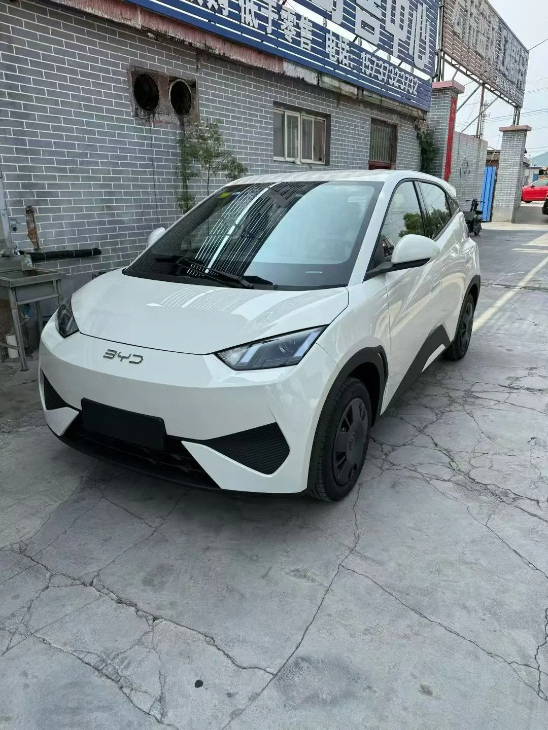 Open image lightbox: BYD 2025 Seagull Smart Driving Edition 305km Vital Edition Automatic Gear