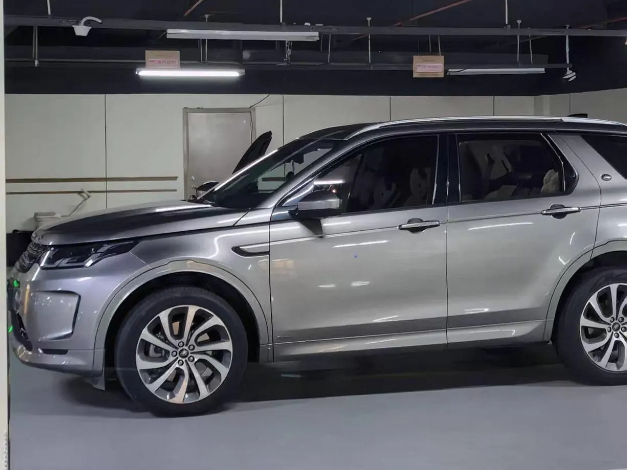 Open image lightbox: Land Rover 2021 Discovery Sports Edition 48V 2.0T 249PS R-Dynamic HSE Luxury Custom Edition Automatic Gear