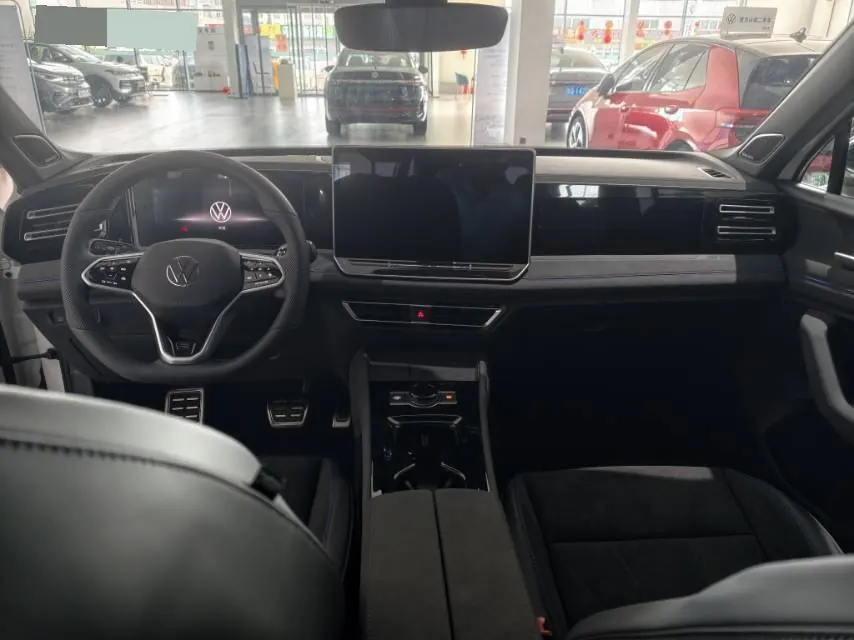 Volkswagen 2025 Tiguan L PRO 2.0TSI 380TSI Four-wheel Drive R-Line Smart Edition Automatic Gear 6