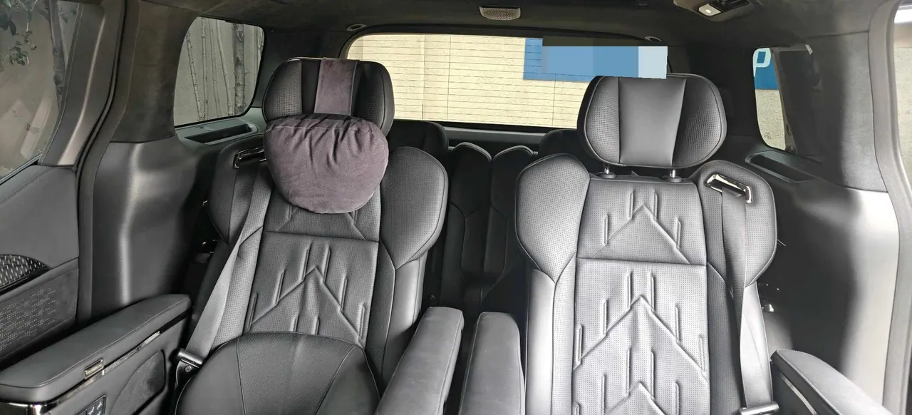 Zeekr 2024 Zeekr 009 six-seat executive version four-wheel drive 108kWh automatic gear 8