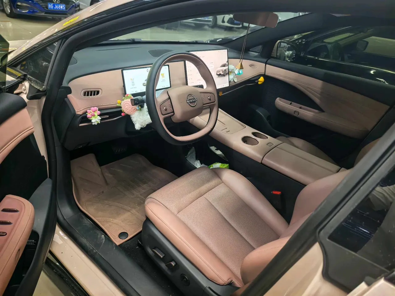 Nissan 2025 N 7 510 Pro automatic gear 11