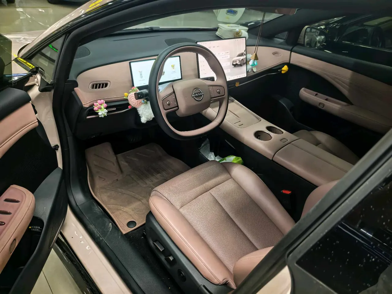 Nissan 2025 N 7 510 Pro automatic gear 6