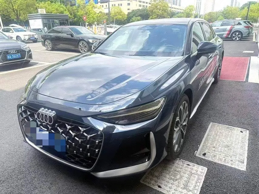 Open image lightbox: Audi 2026 A6L 2.0T Quattro Enjoy Elegant Automatic Gear