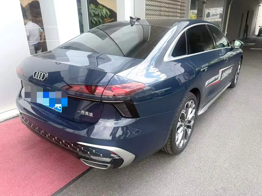 Audi 2026 A6L 2.0T Quattro Enjoy Elegant Automatic Gear 7