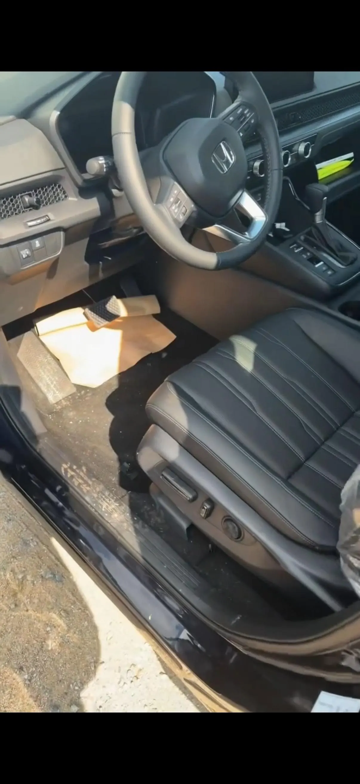 Honda 2025 Hao Ying 1.5T Stepless 240TURBO Two-Drive Deluxe Edition 5-seat Automatic Gear 5