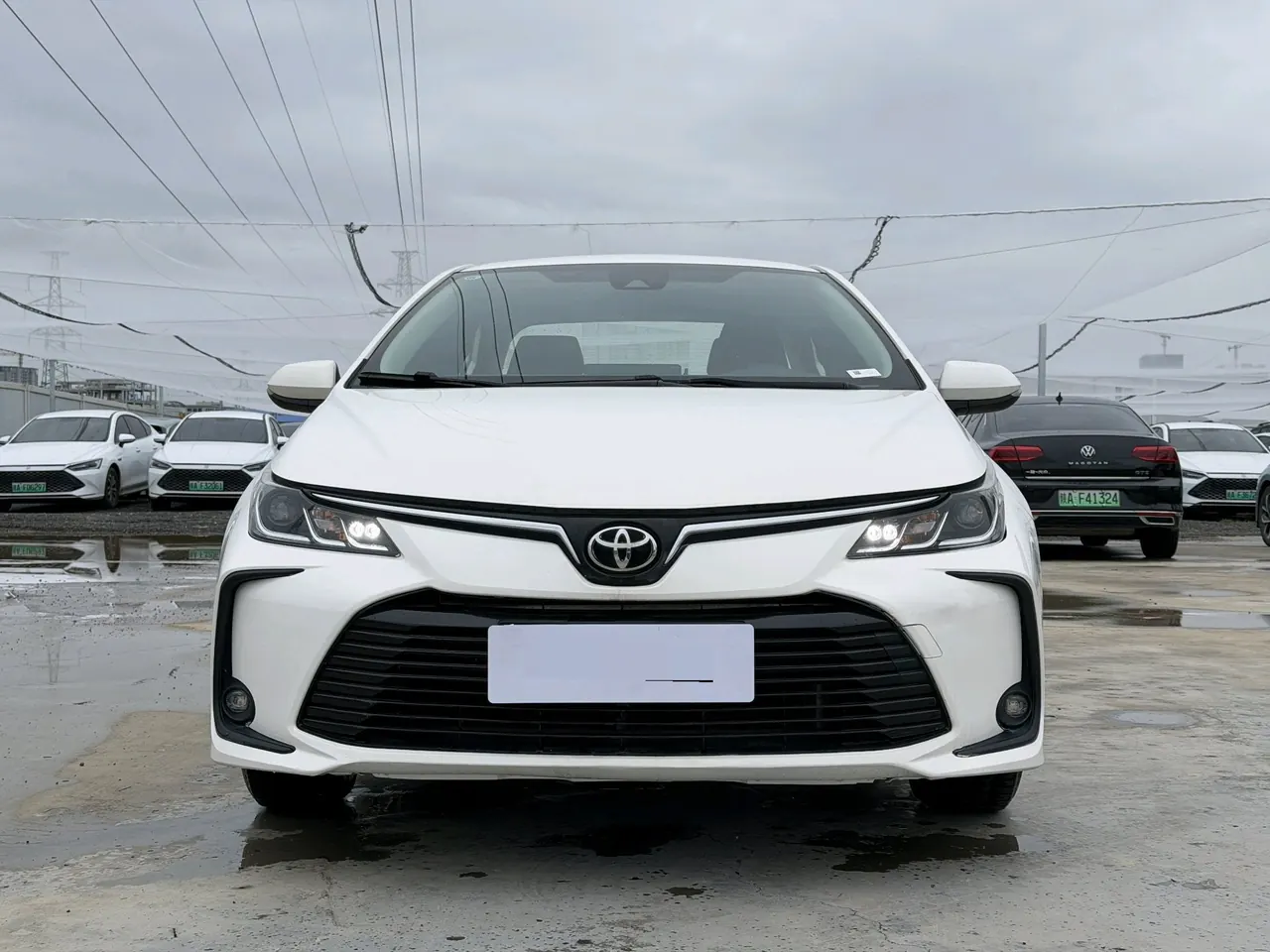 Toyota 2023 corolla 1.2T stepless elite version of automatic gear 2