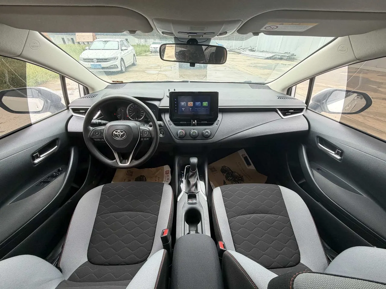Toyota 2023 corolla 1.2T stepless elite version of automatic gear 4