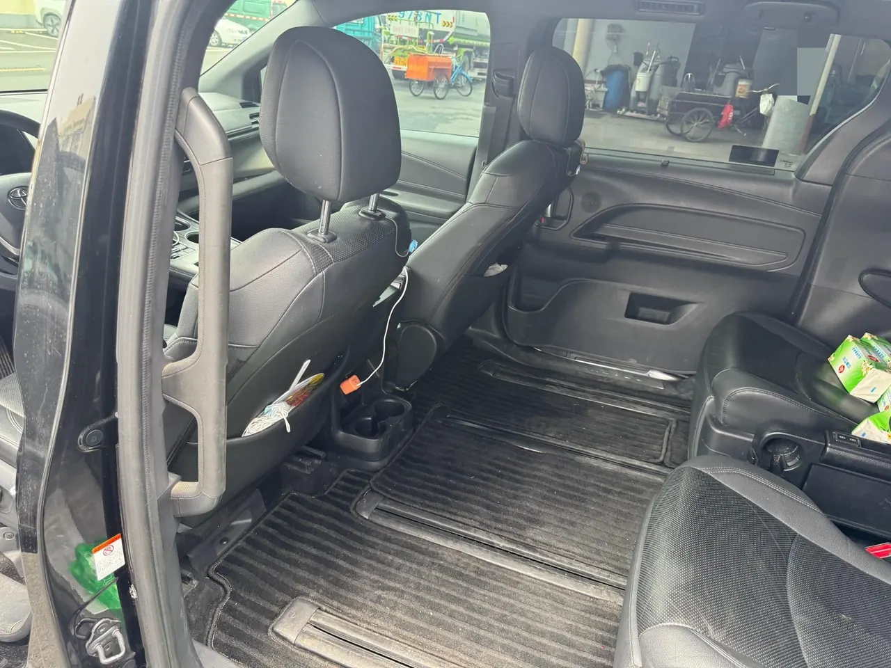 Toyota 2023 Grevia HYBRID 2.5 Stepless VIP Edition Automatic Gear 5