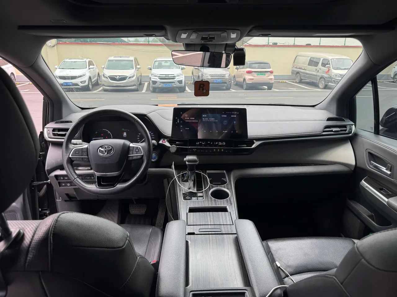 Toyota 2023 Grevia HYBRID 2.5 Stepless VIP Edition Automatic Gear 6