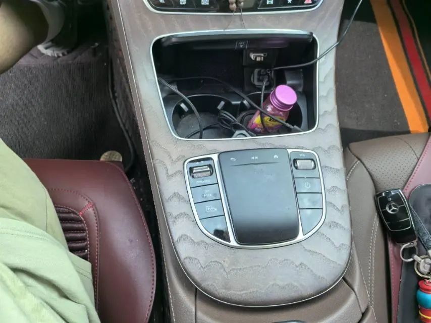 Mercedes Benz Class E New Energy 2023 E 350 e L 2.0T Automatic Gear 13