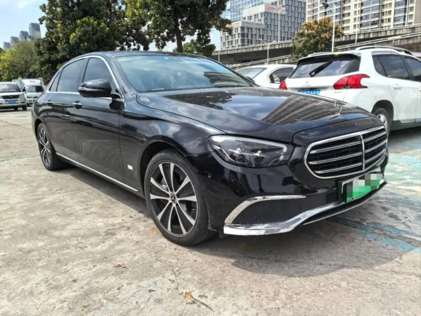 Mercedes Benz Class E New Energy 2023 E 350 e L 2.0T Automatic Gear 3