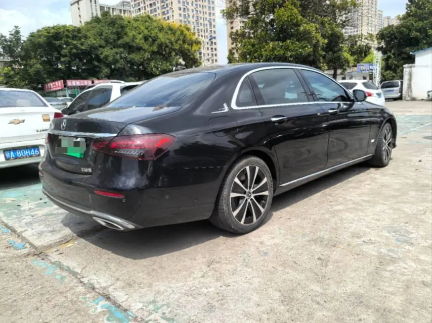Mercedes Benz Class E New Energy 2023 E 350 e L 2.0T Automatic Gear 4