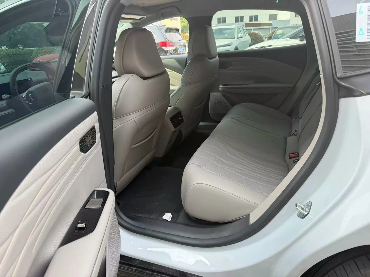 Geely Galaxy 2026 Star Yao 8 EM-i 1.5 Voyage Ocean Edition Automatic Gear 6