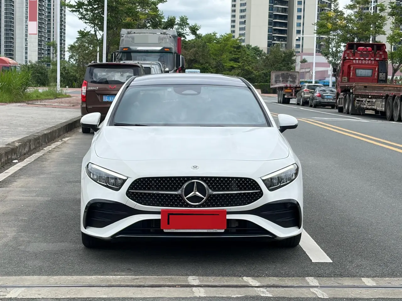 Mercedes Benz Class A 2023 A 200 L 1.3T Fashion Automatic Gear 2