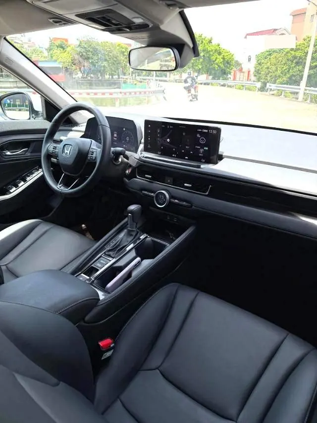 Honda 2025 INSPIRE (Yingshi Pai) 1.5T Stepless 260TURBO Elite Automatic Gear 5