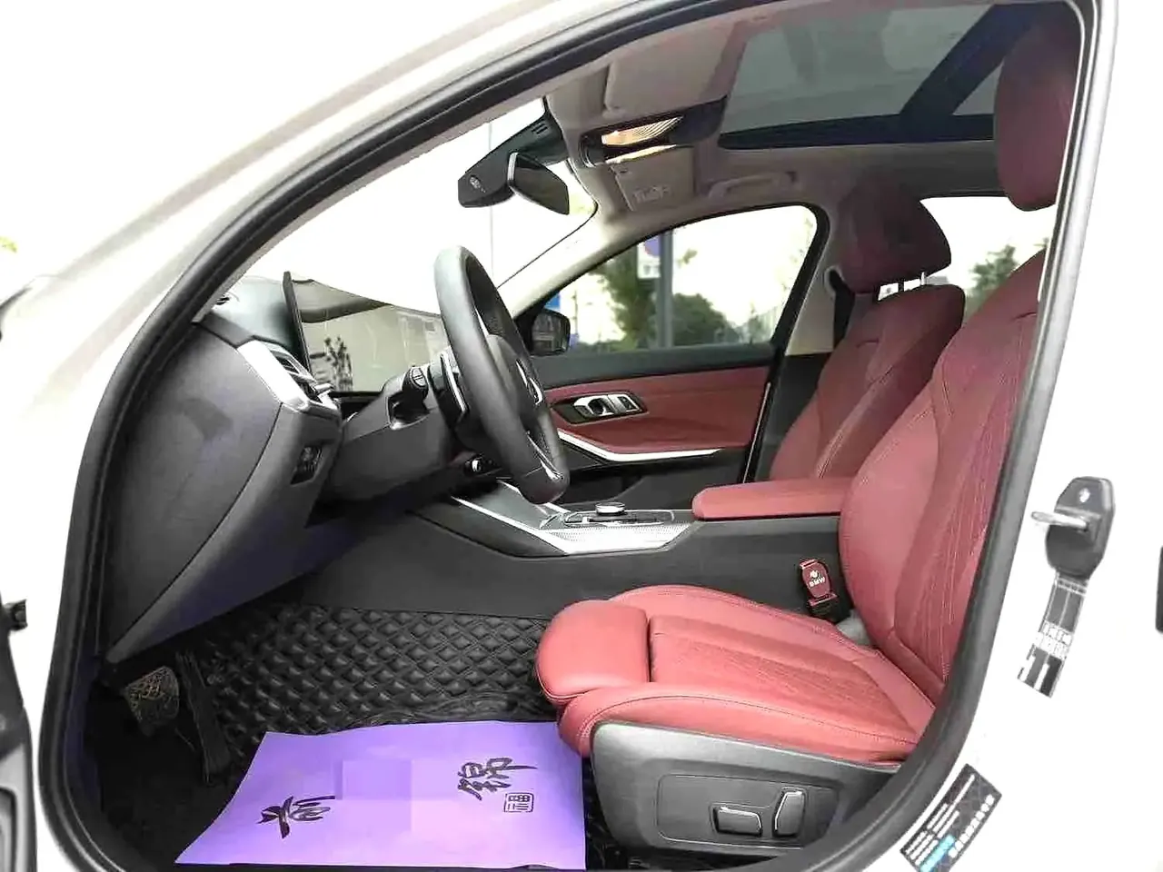 BMW 3 Series 2025 330Li 2.0T M Sports Obsidian Night Suit Automatic Gear 4
