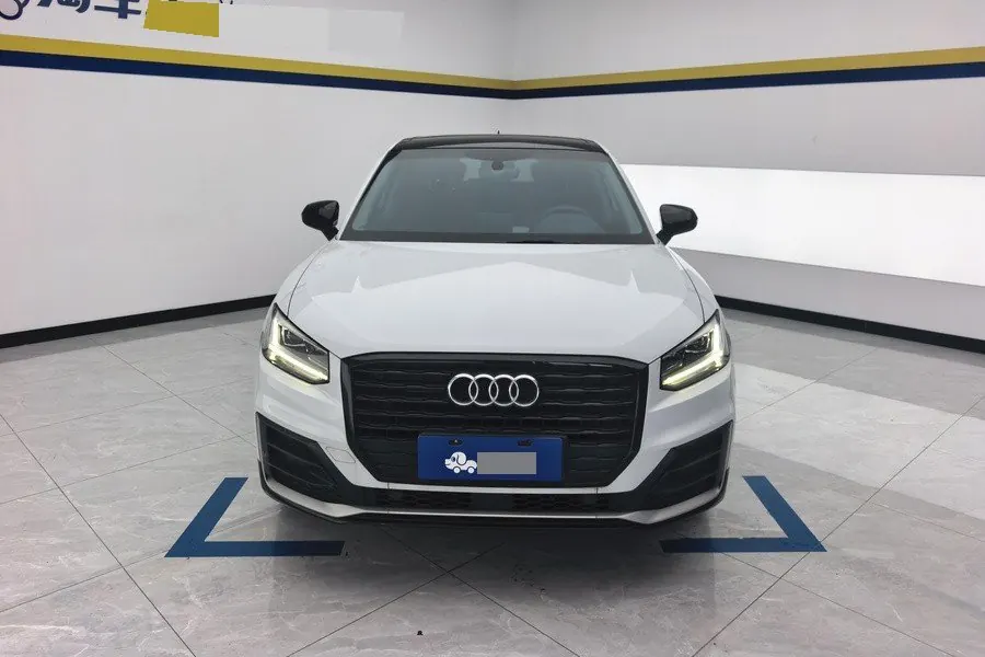 Audi 2020 Q2L 1.4TFSI 35TFSI Aggressive Dynamic Automatic 3