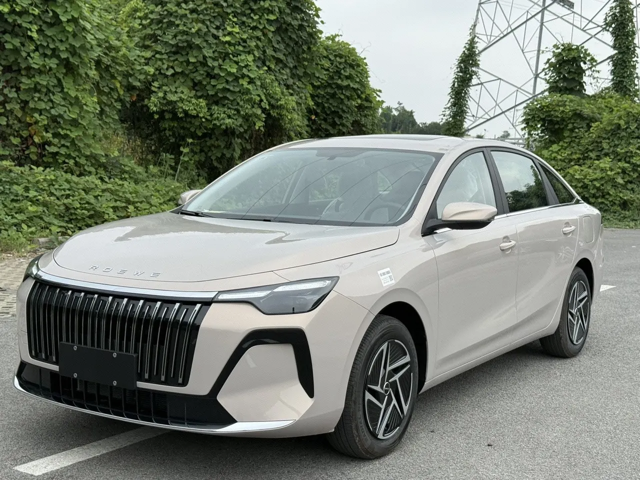 Roewe 2026 i6 1.5 stepless long-term automatic gear - View 1