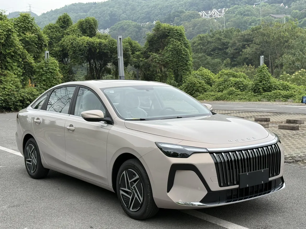 Roewe 2026 i6 1.5 stepless long-term automatic gear 2