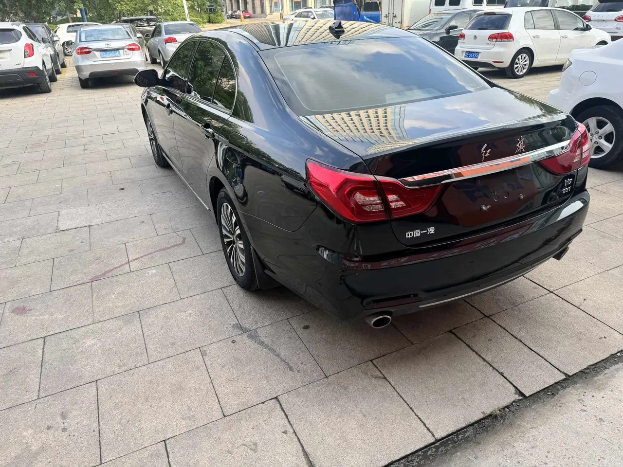 HongQi 2021 H7 1.8T 35T Comfort Edition Automatic Gear 2