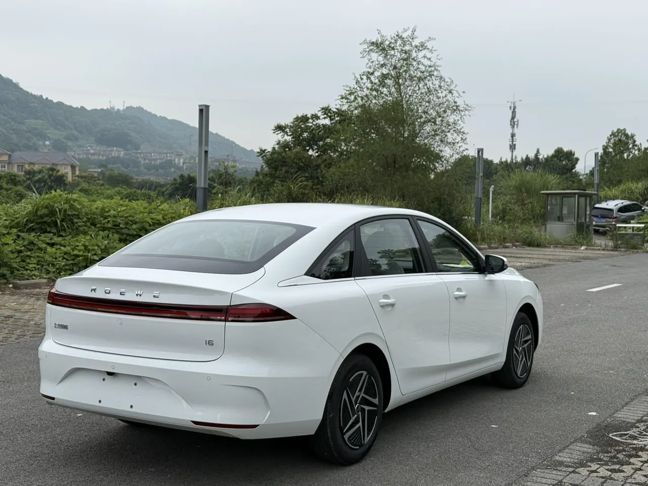 Roewe 2026 i6 1.5 stepless long-term automatic gear 7