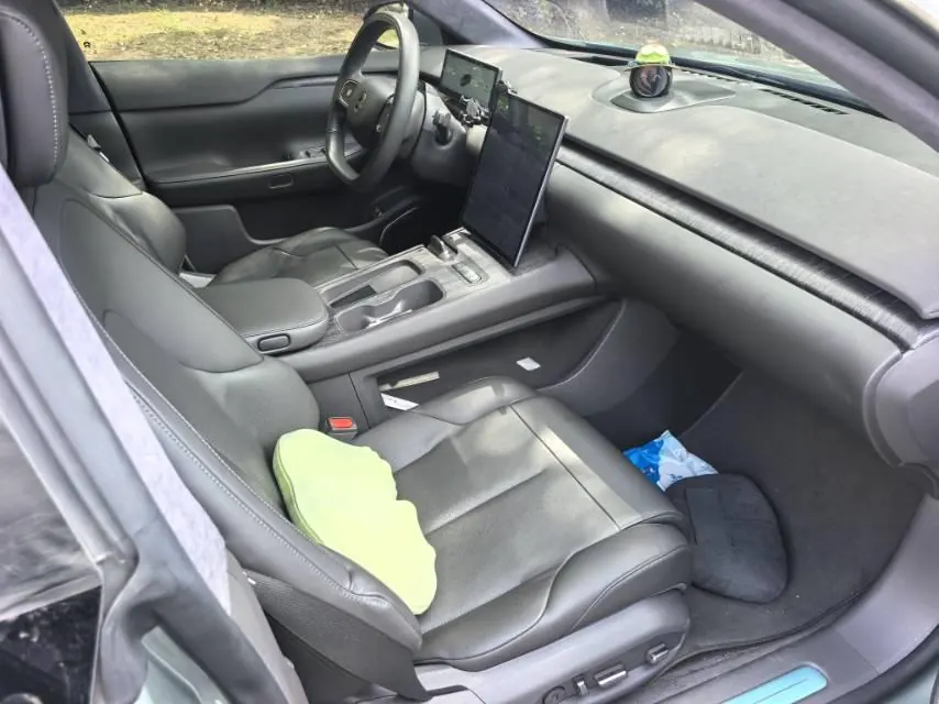 NIO 2023 ET7 75kWh automatic gear 7