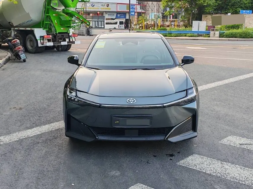 Toyota 2026 bZ3 Smart Home PRO Automatic Gear 2