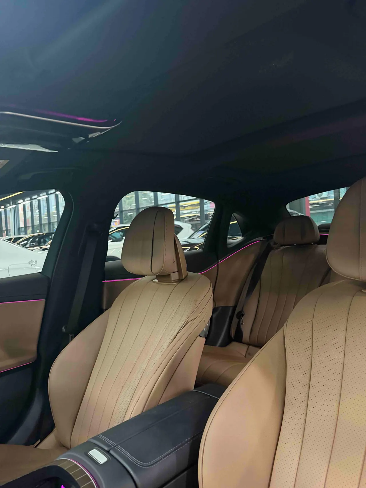 Mercedes Benz E Class 2024 E 300 L 48V 2.0T Luxury Automatic Gear 10