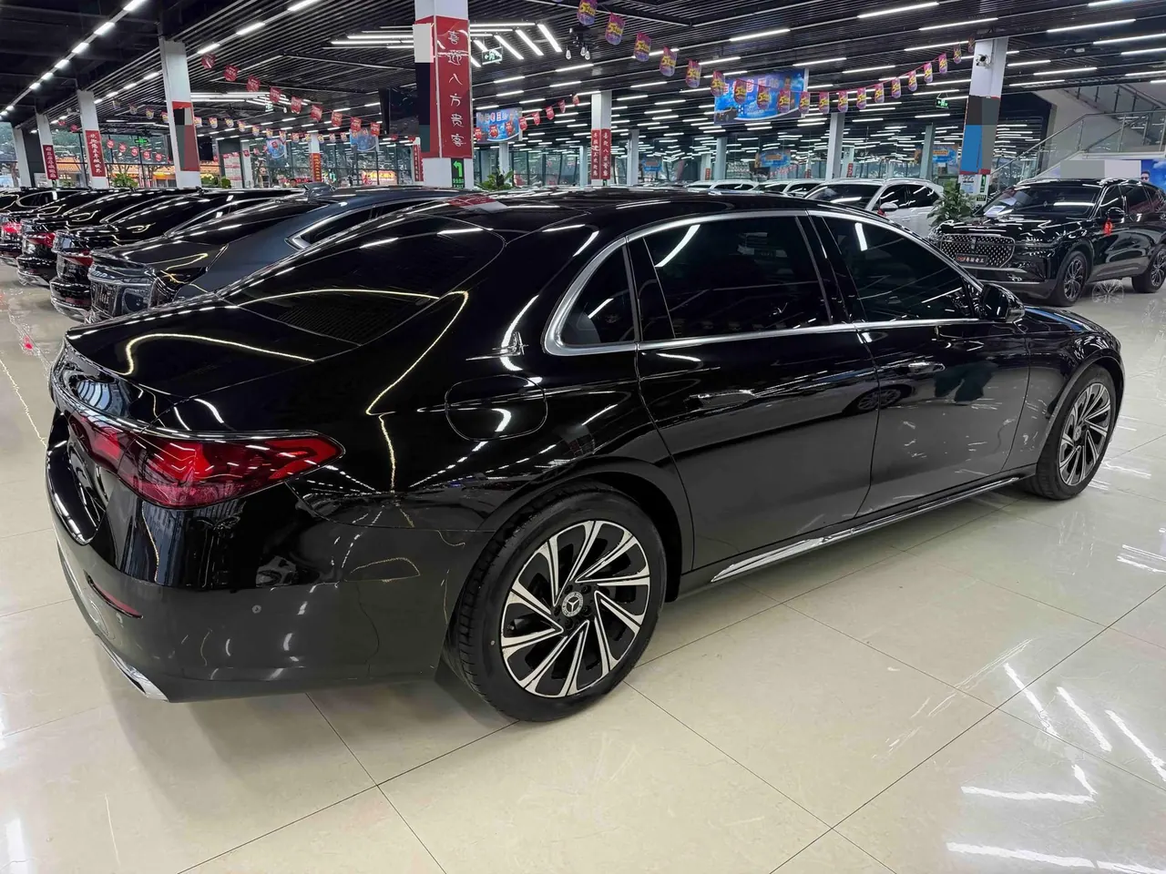 Mercedes Benz E Class 2024 E 300 L 48V 2.0T Luxury Automatic Gear 6