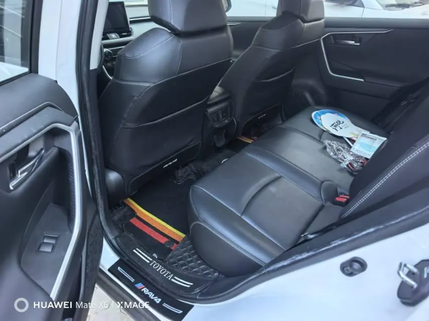 Toyota 2022 RAV4 Rongbo 2.0 Stepless Two-Drive Fashion Plus Edition Automatic Gear 6